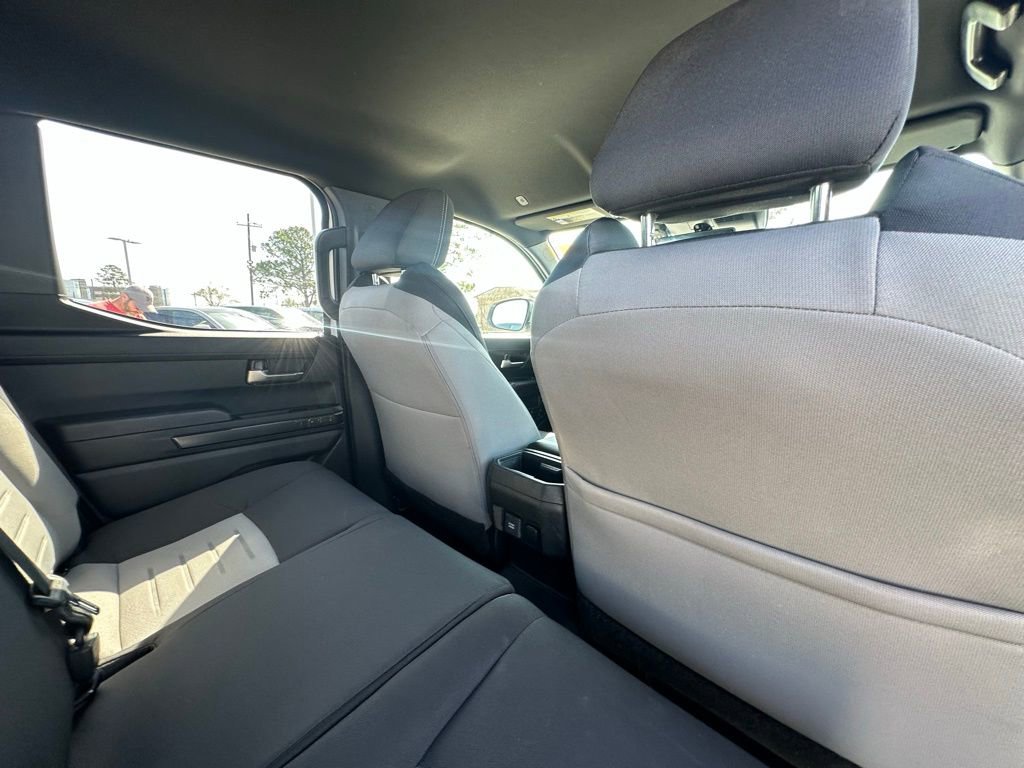 Used 2024 Toyota Tacoma TRD Off-Road image 25