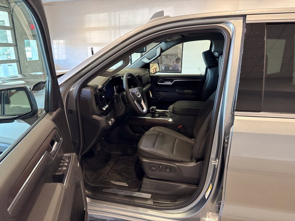 New 2026 GMC Sierra 1500 SLT w/ SLT Convenience Package AWD/4WD image 24