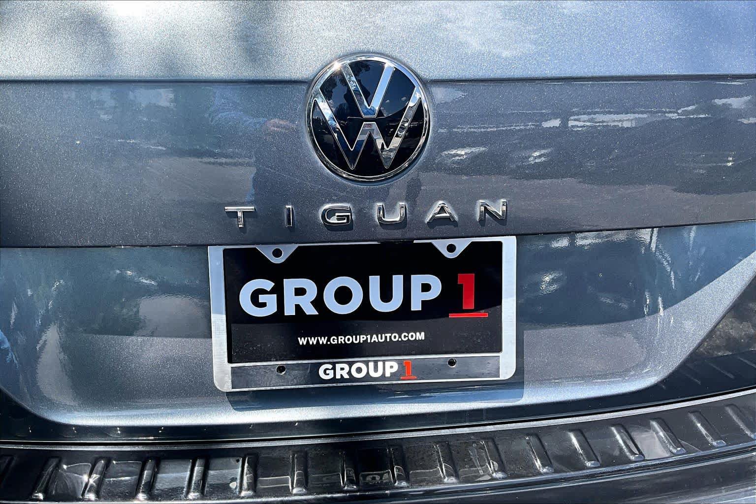 Used 2024 Volkswagen Tiguan SE FWD image 33