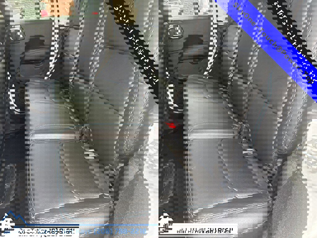 Used 2023 Jeep Wrangler Unlimited Rubicon 4xe w/ Safety Group image 27