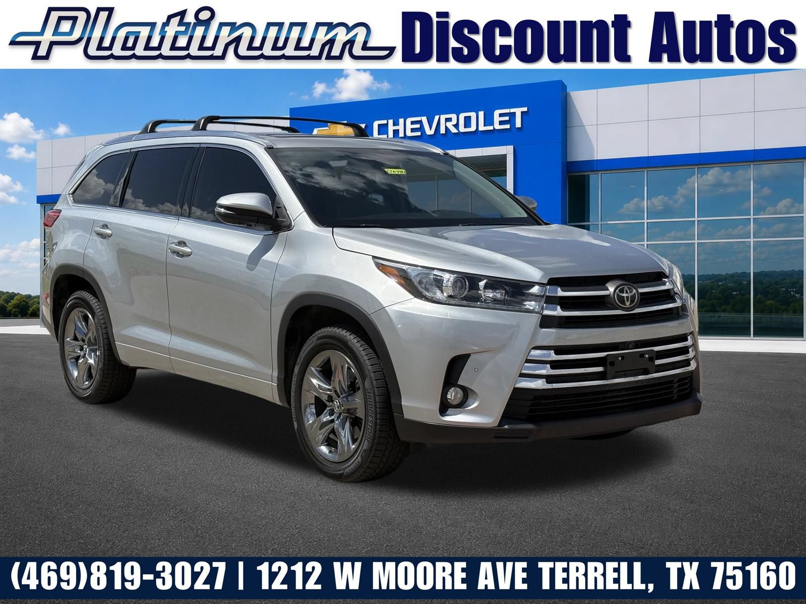 Used 2018 Toyota Highlander Limited Platinum FWD image 1