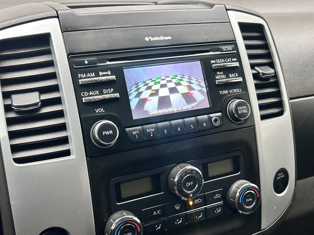 Used 2014 Nissan Frontier PRO-4X image 21