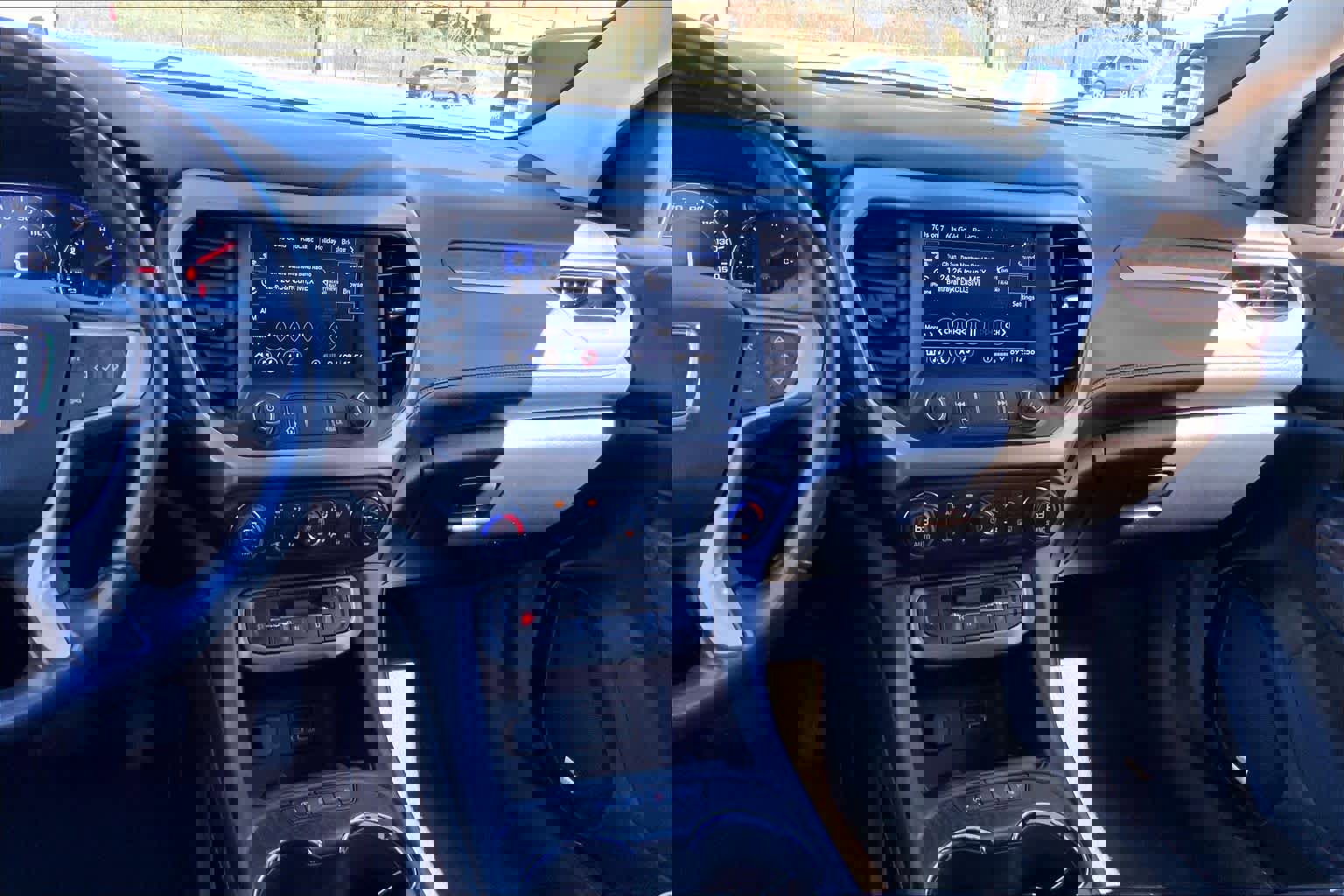 Certified 2022 GMC Acadia Denali w/ Denali Technology Package AWD/4WD image 6