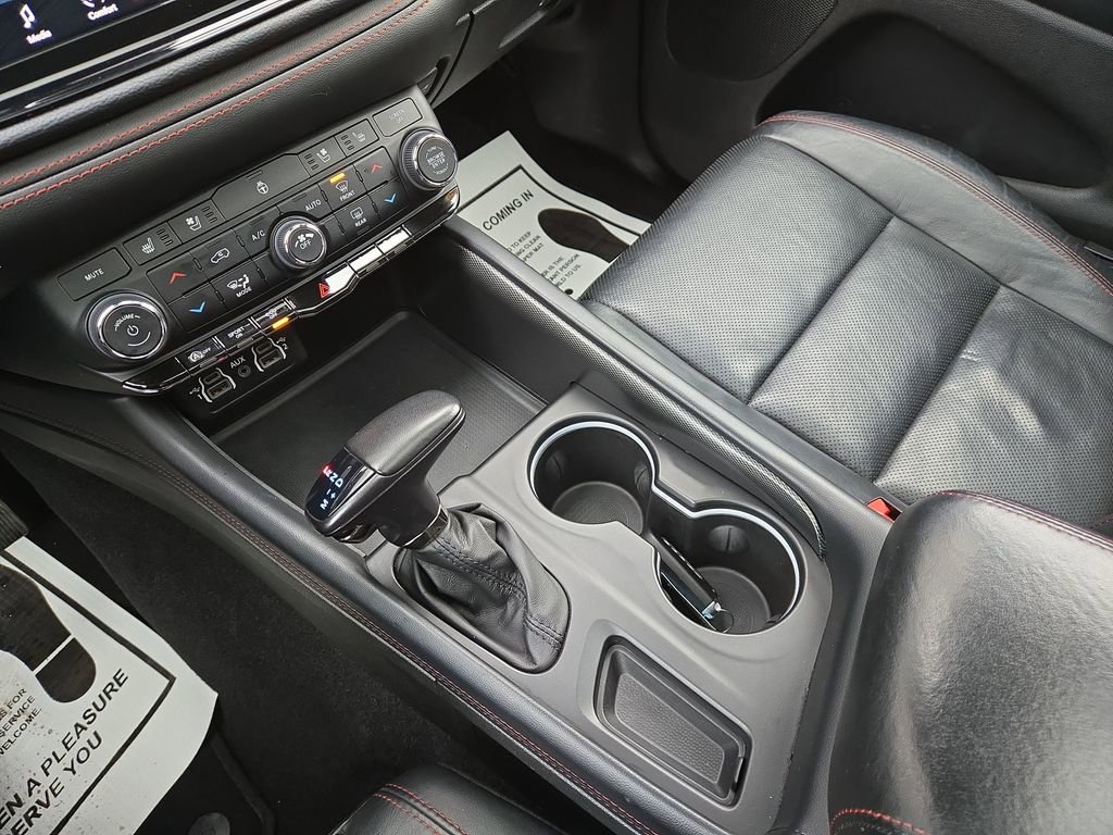 Used 2023 Dodge Durango GT image 27