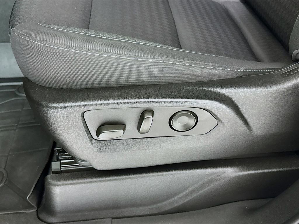 Used 2023 Chevrolet Tahoe LS image 18