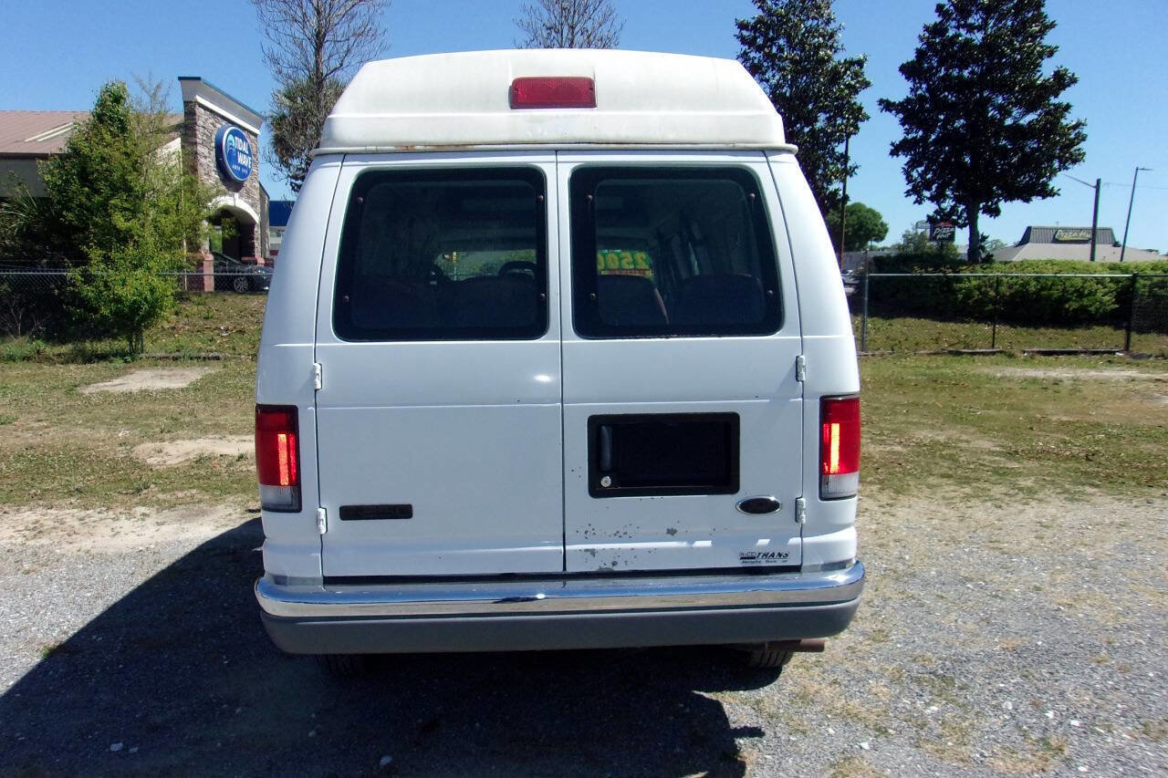 Used 2000 Ford E-250 and Econoline 250 image 6