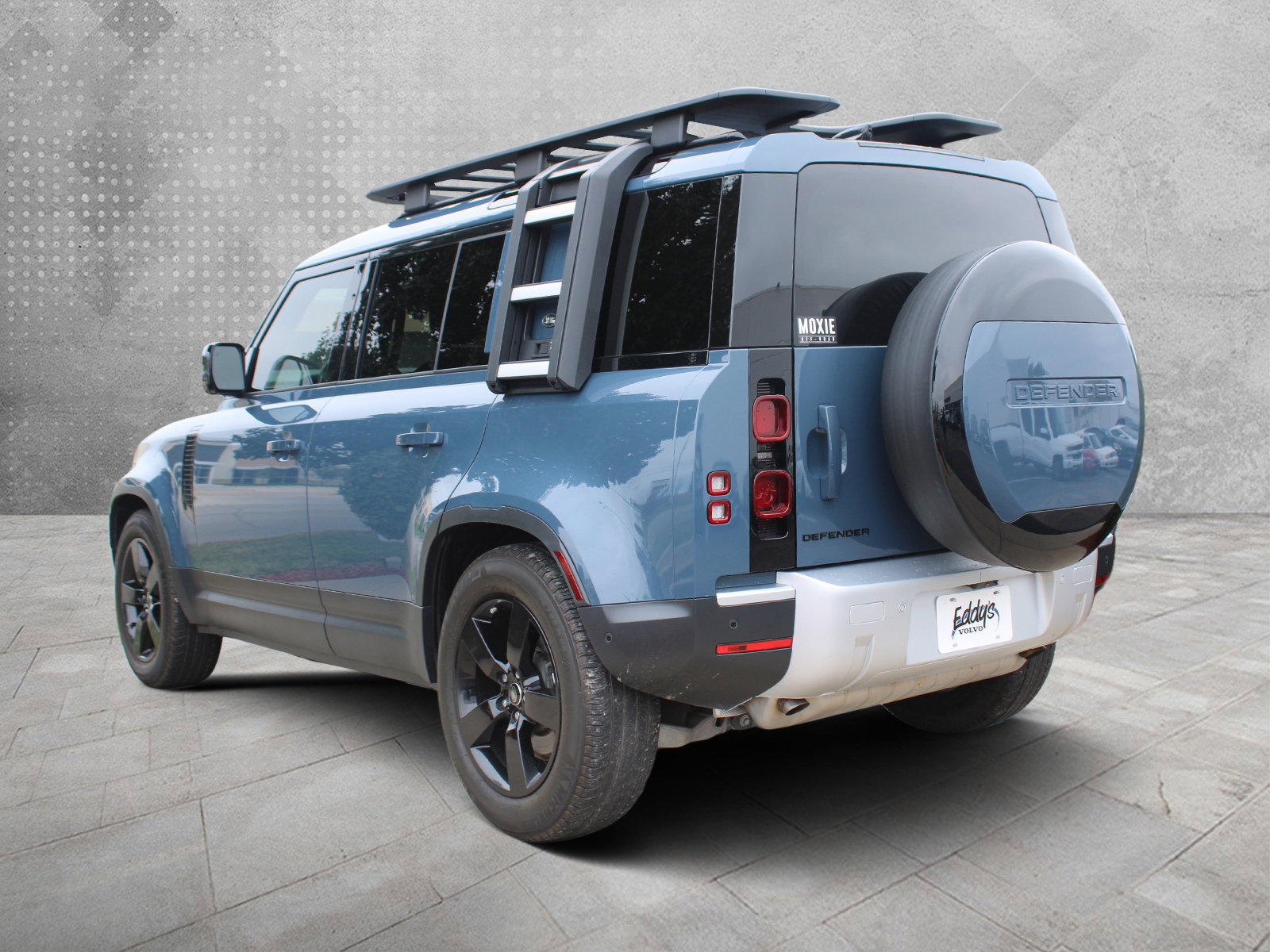 Used 2024 Land Rover Defender 110 S image 3