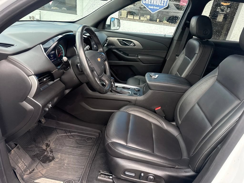 Used 2023 Chevrolet Traverse LT w/ LPO, Floor Liner Package AWD/4WD image 21