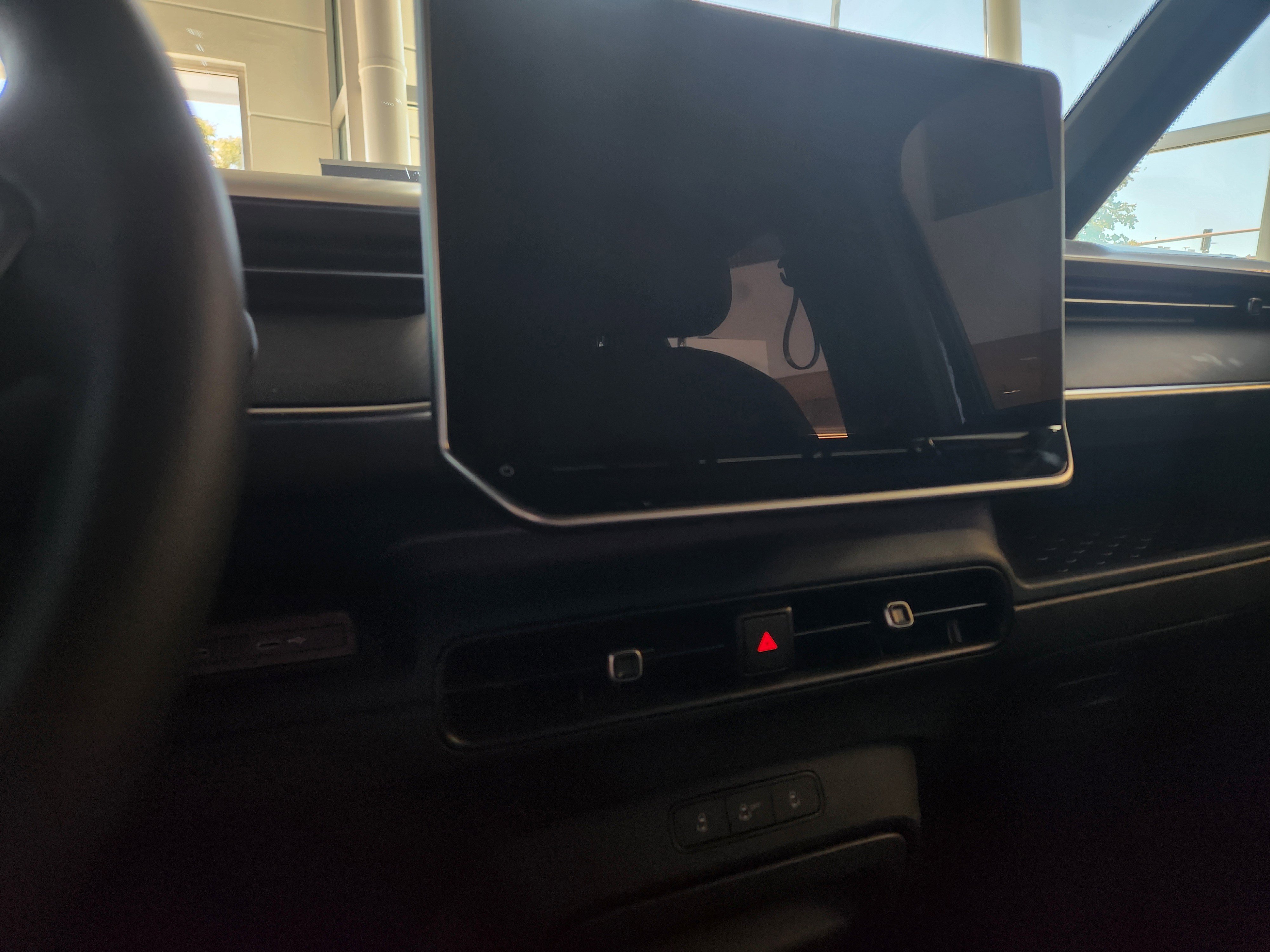 New 2025 Volkswagen ID. Buzz Pro S image 9