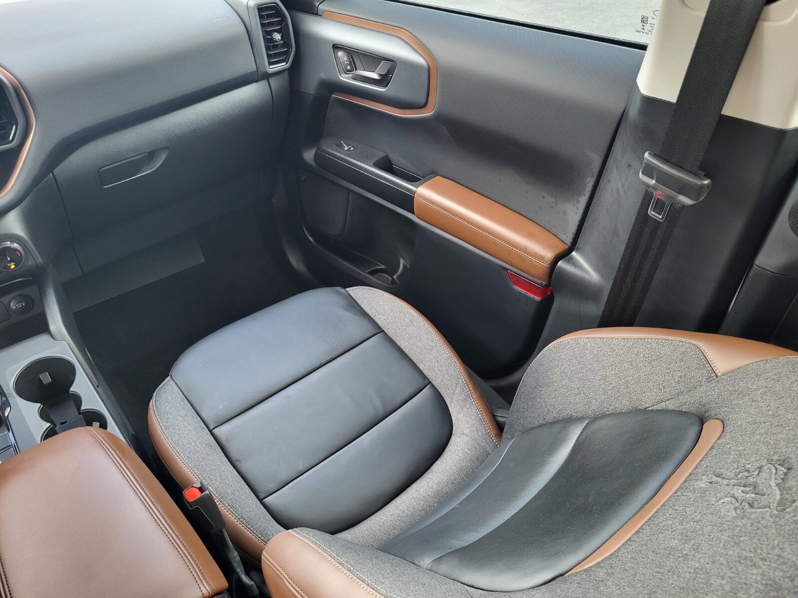 Certified 2023 Ford Bronco Sport Outer Banks w/ Tech Package image 18