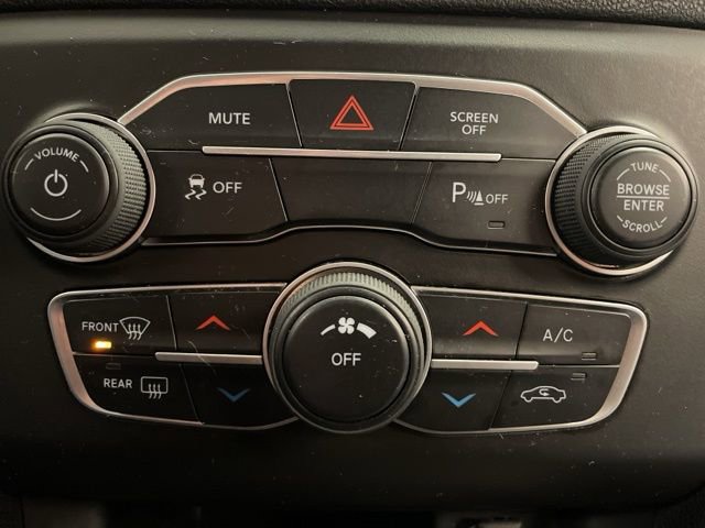 Used 2021 Dodge Charger SXT w/ Blacktop Package image 23