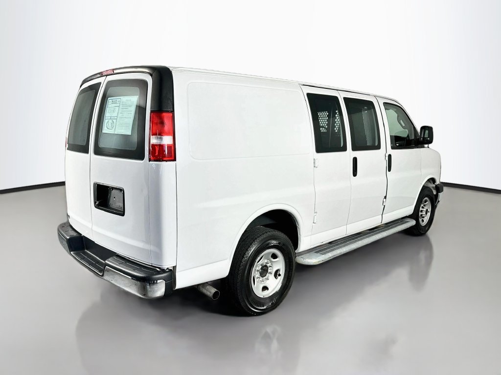 Used 2022 GMC Savana 2500 w/ Driver Convenience Package RWD image 7