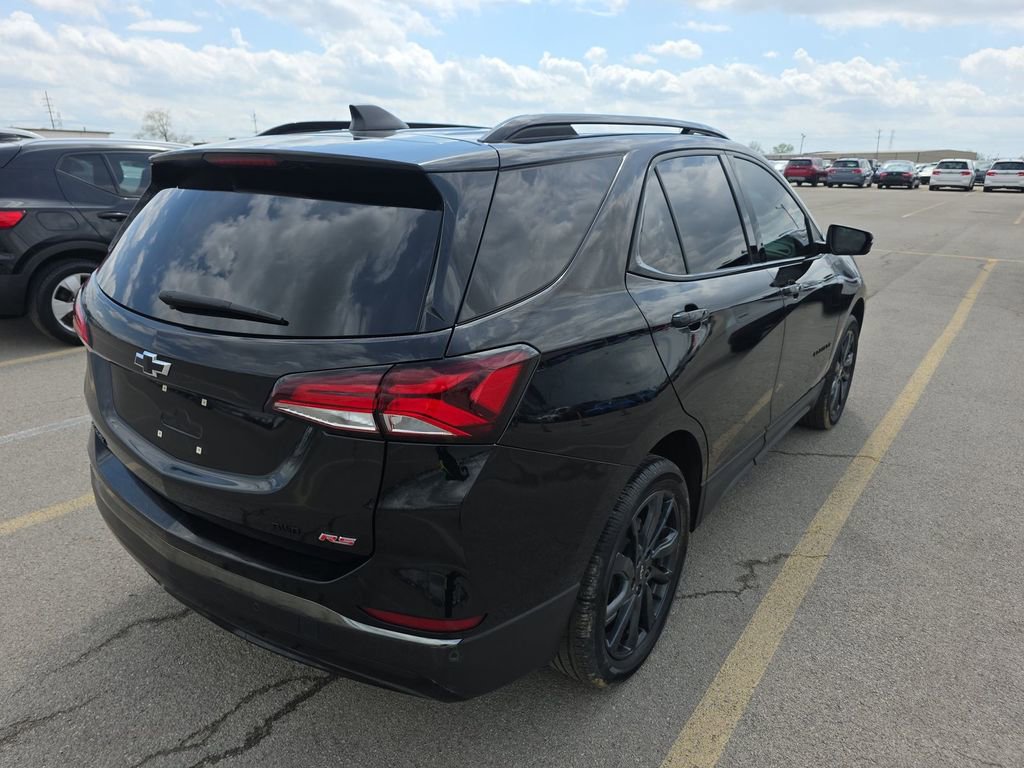 Used 2023 Chevrolet Equinox RS image 6