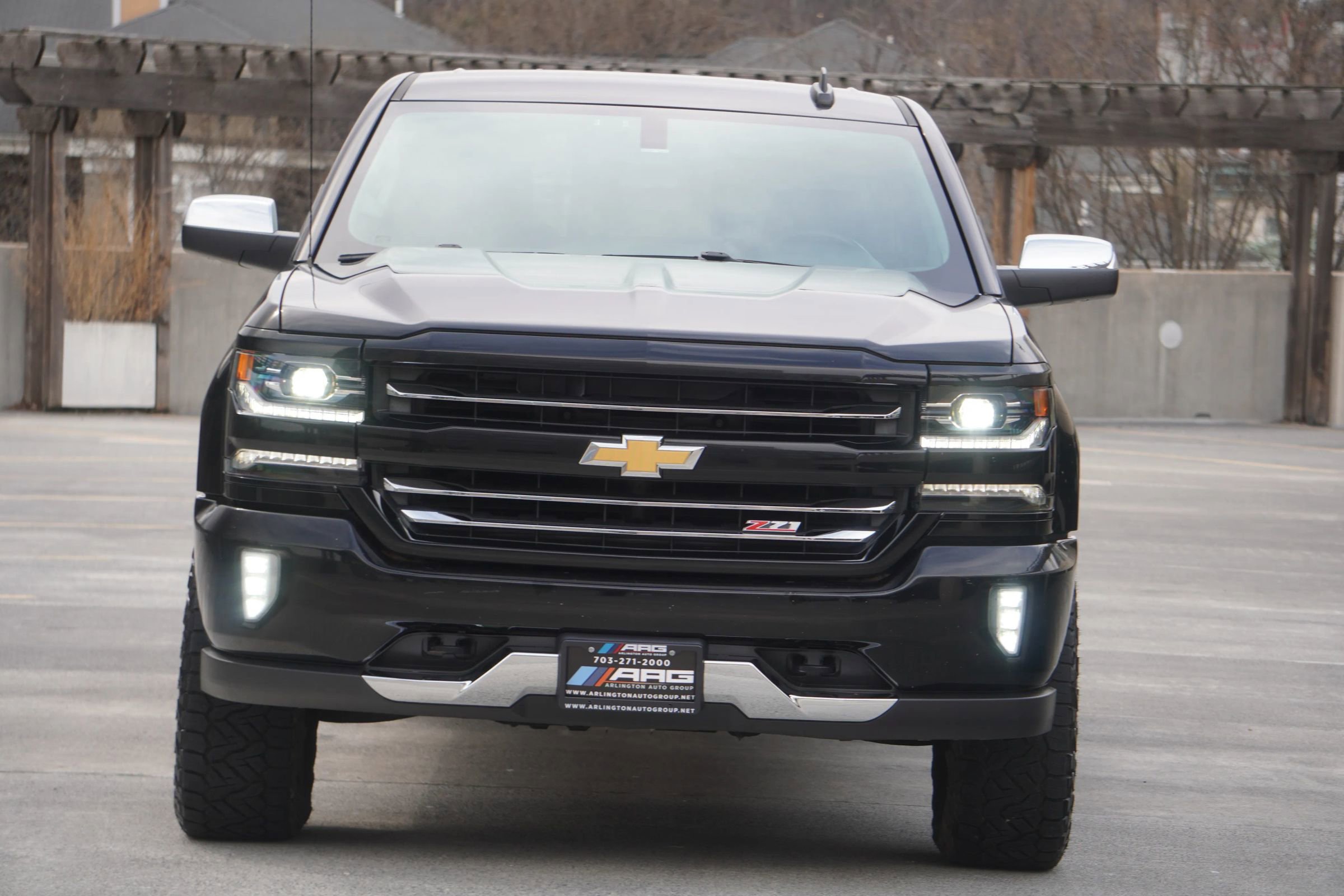 Used 2017 Chevrolet Silverado 1500 LTZ Z71 AWD/4WD image 11