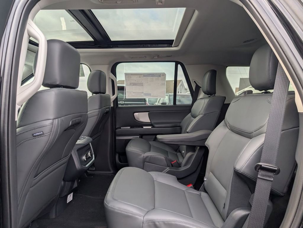New 2026 Ford Expedition Active AWD/4WD image 48