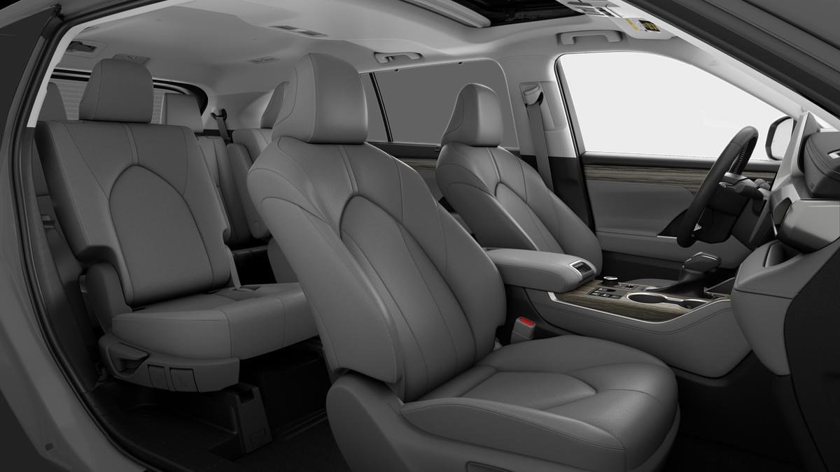New 2025 Toyota Highlander Limited image 52