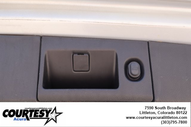 Used 2019 Chevrolet Tahoe Premier AWD/4WD image 29