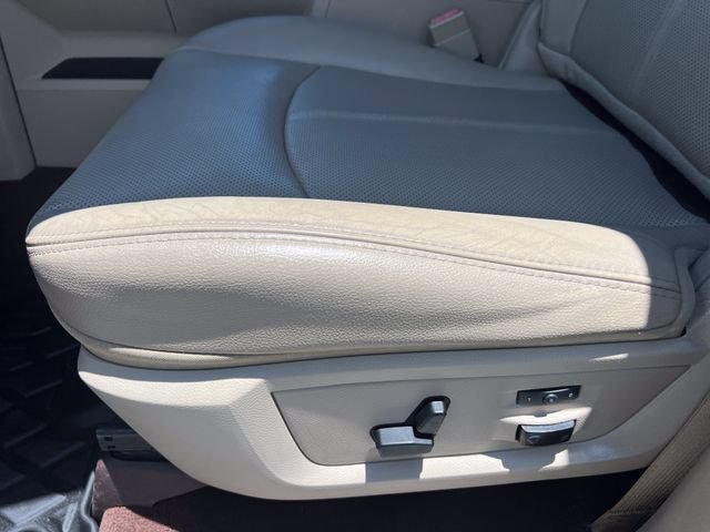 Used 2018 RAM 3500 Laramie AWD/4WD image 17