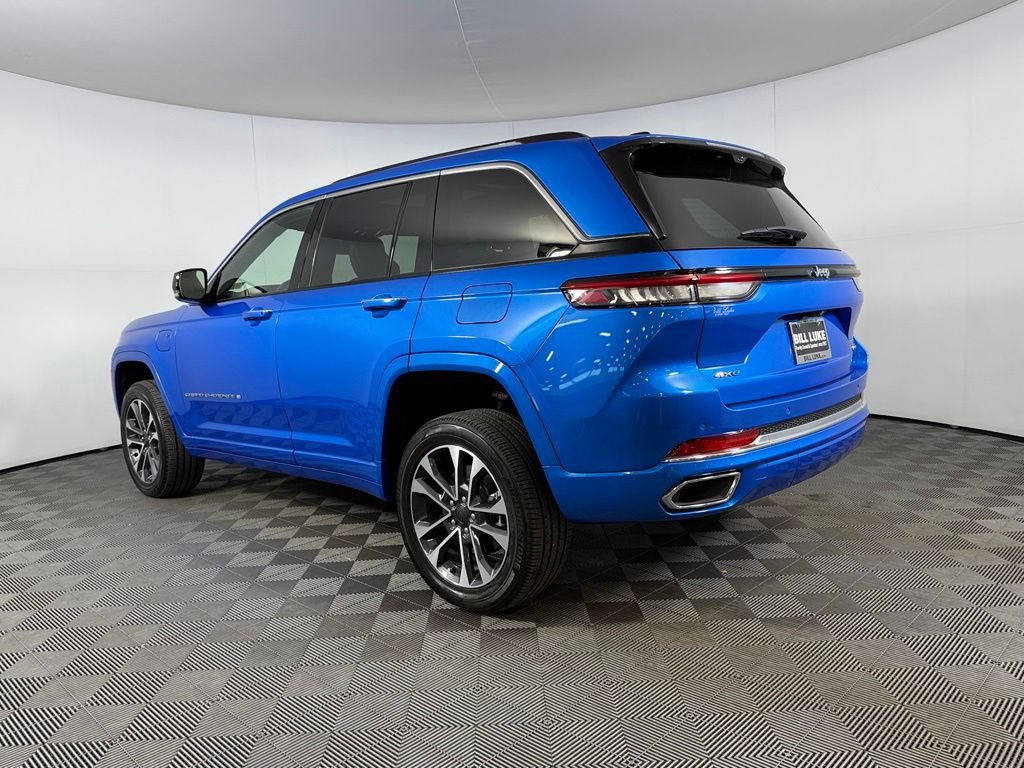 Used 2024 Jeep Grand Cherokee Overland w/ Advanced Protech Group III AWD/4WD image 9