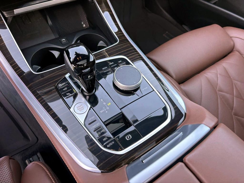 Used 2023 BMW X5 xDrive40i w/ Premium Package image 23