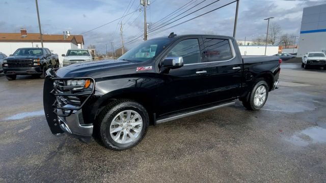 Used 2021 Chevrolet Silverado 1500 LTZ w/ LTZ Premium Package AWD/4WD image 6