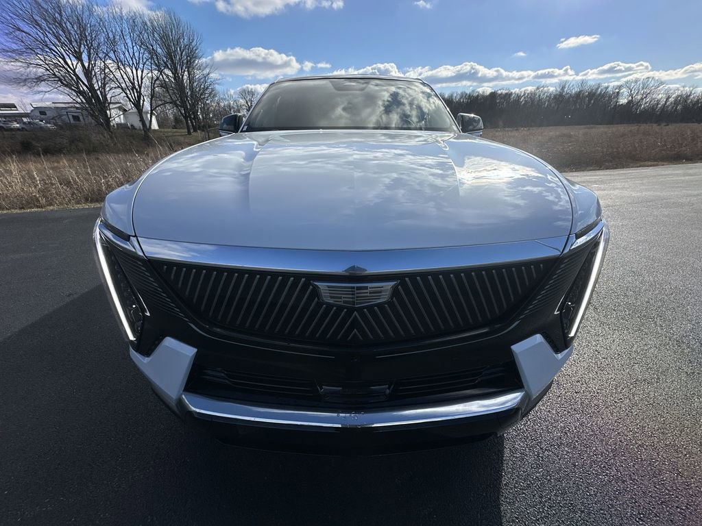 New 2026 Cadillac Escalade IQ Luxury 2 image 27