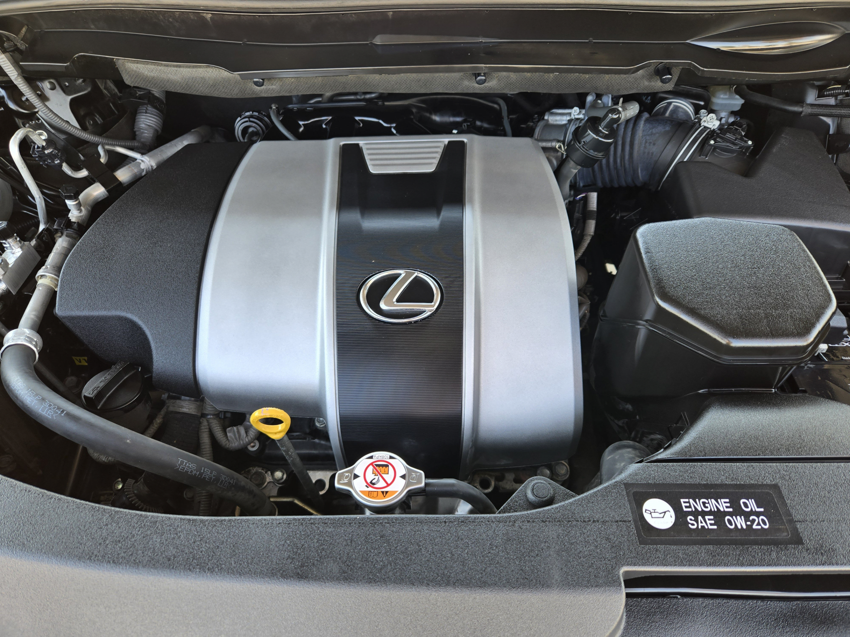Used 2020 Lexus RX 350L FWD w/ Premium Package image 32