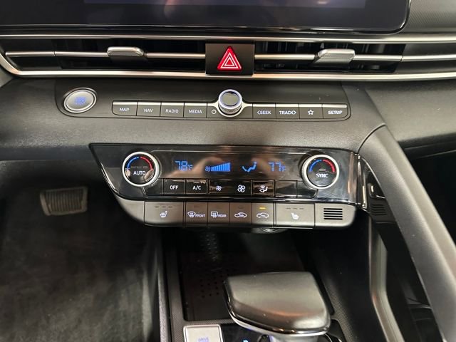 Certified 2023 Hyundai Elantra SEL w/ Convenience Package image 23
