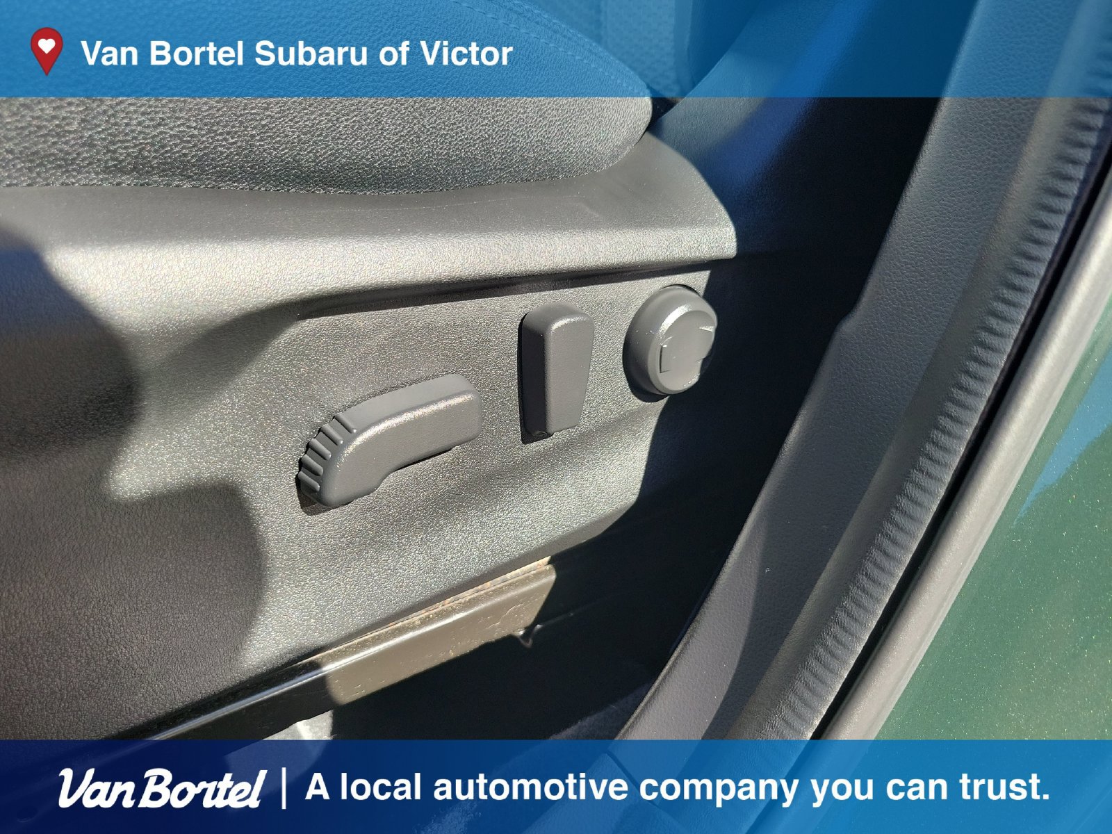 Used 2024 Subaru Forester Premium AWD/4WD image 15