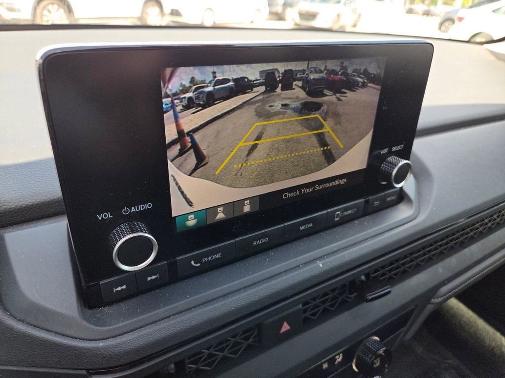 Used 2025 Honda Accord LX image 30