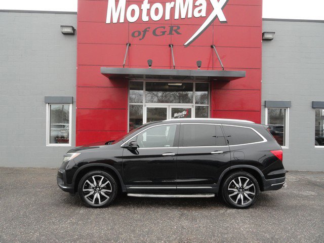 Used 2020 Honda Pilot Touring image 2