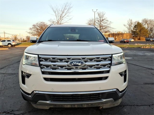 Used 2018 Ford Explorer Limited w/ Equipment Group 301A image 2