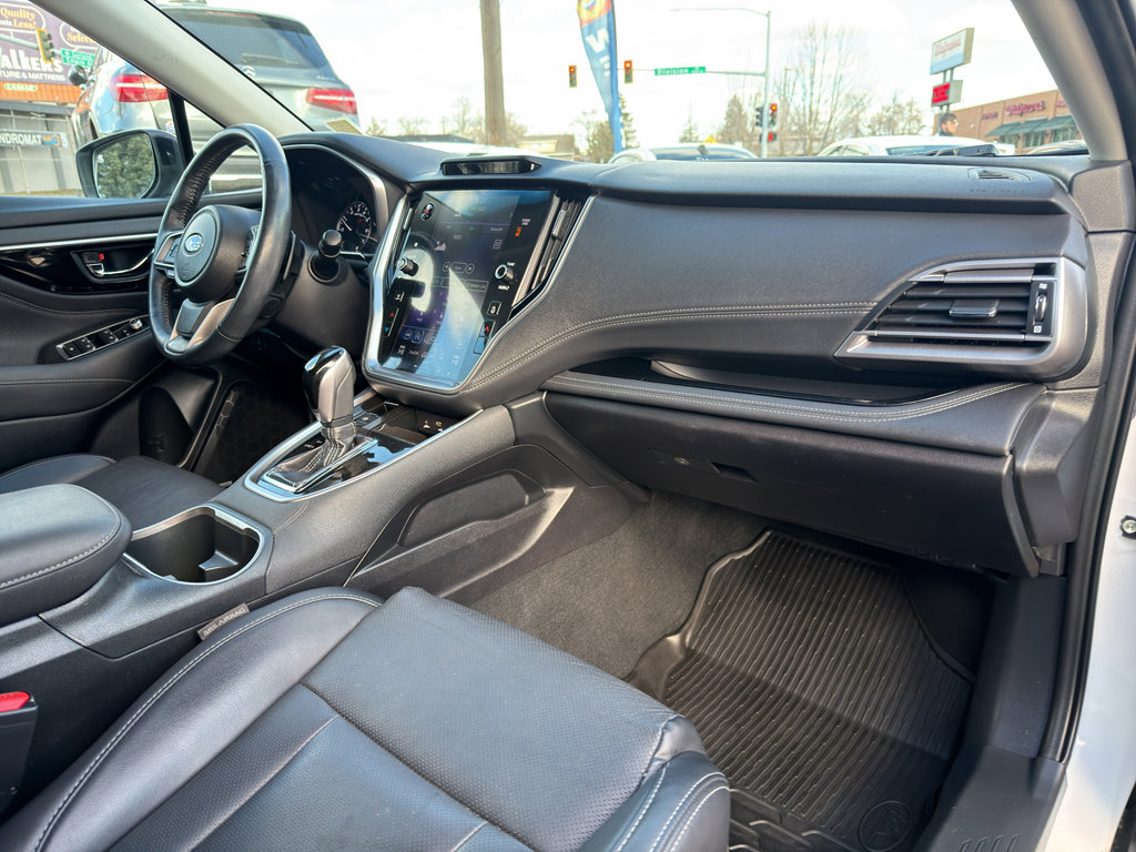 Used 2021 Subaru Outback Limited image 21