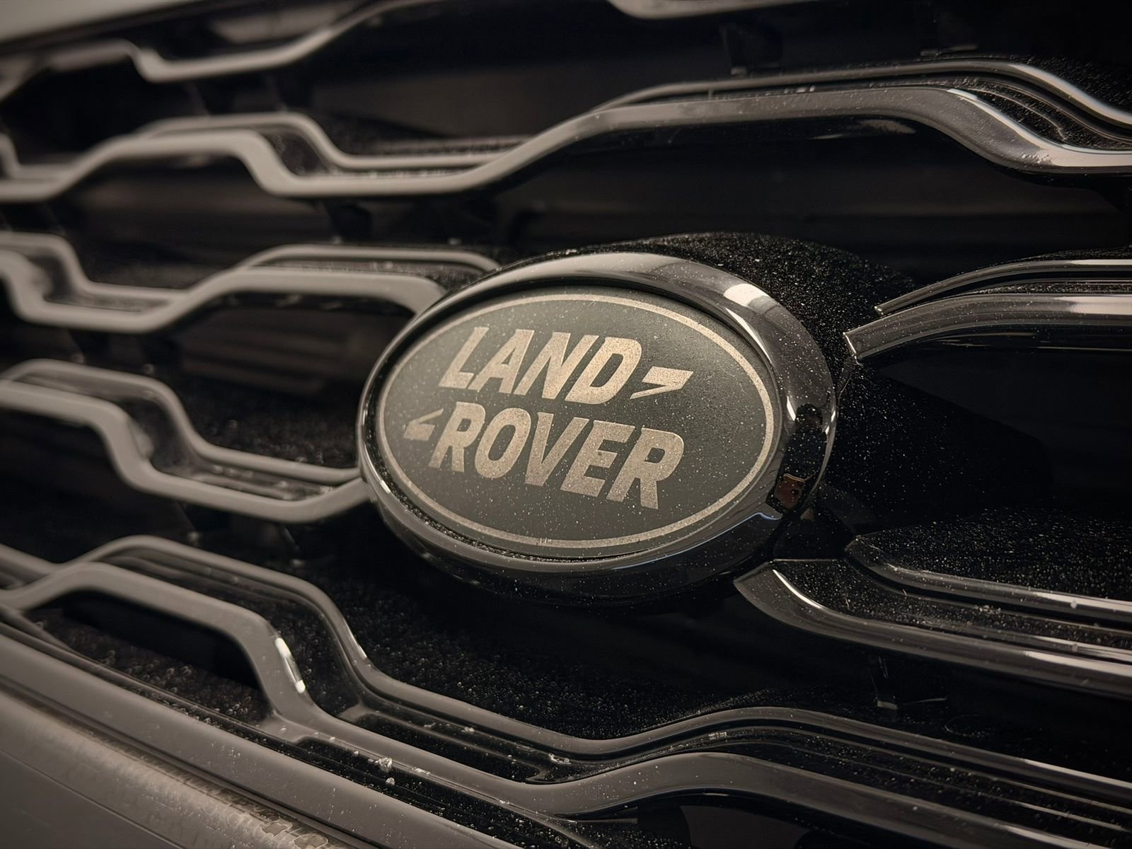 Used 2022 Land Rover Range Rover Sport SVR image 19