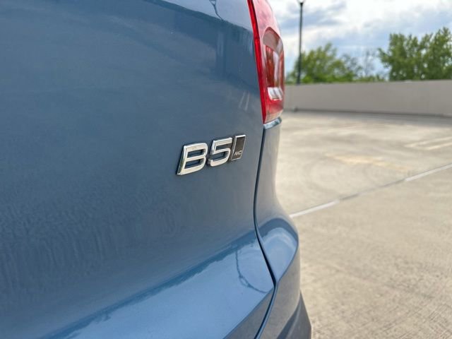 Certified 2023 Volvo XC40 B5 Plus w/ Climate Package AWD/4WD image 38