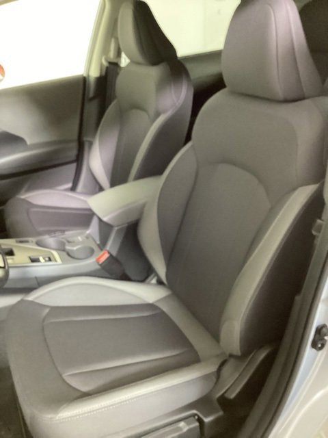 Used 2025 Subaru Crosstrek 2.5i Premium w/ Convenience Package #2 image 12