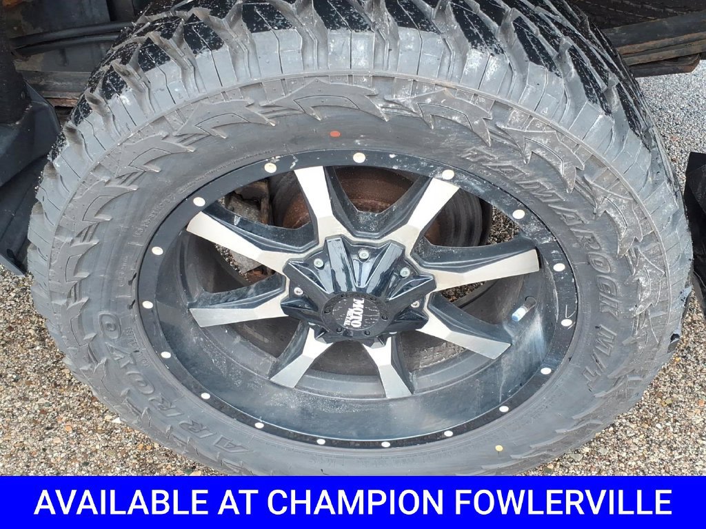 Used 2017 Chevrolet Silverado 1500 LT w/ All Star Edition AWD/4WD image 7