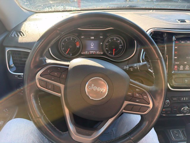 Used 2019 Jeep Cherokee Limited FWD image 15