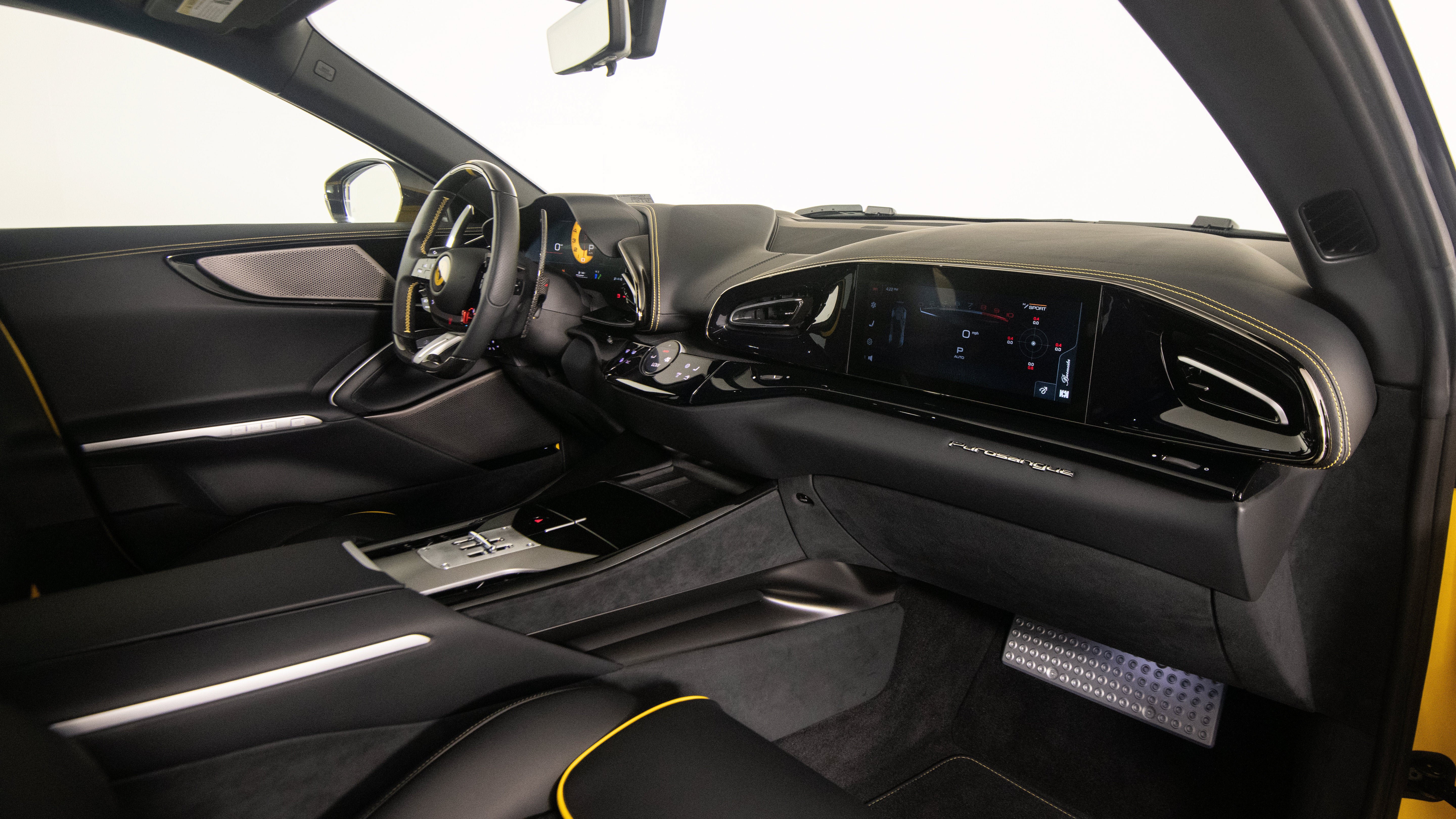 Certified 2025 Ferrari Purosangue AWD/4WD image 33