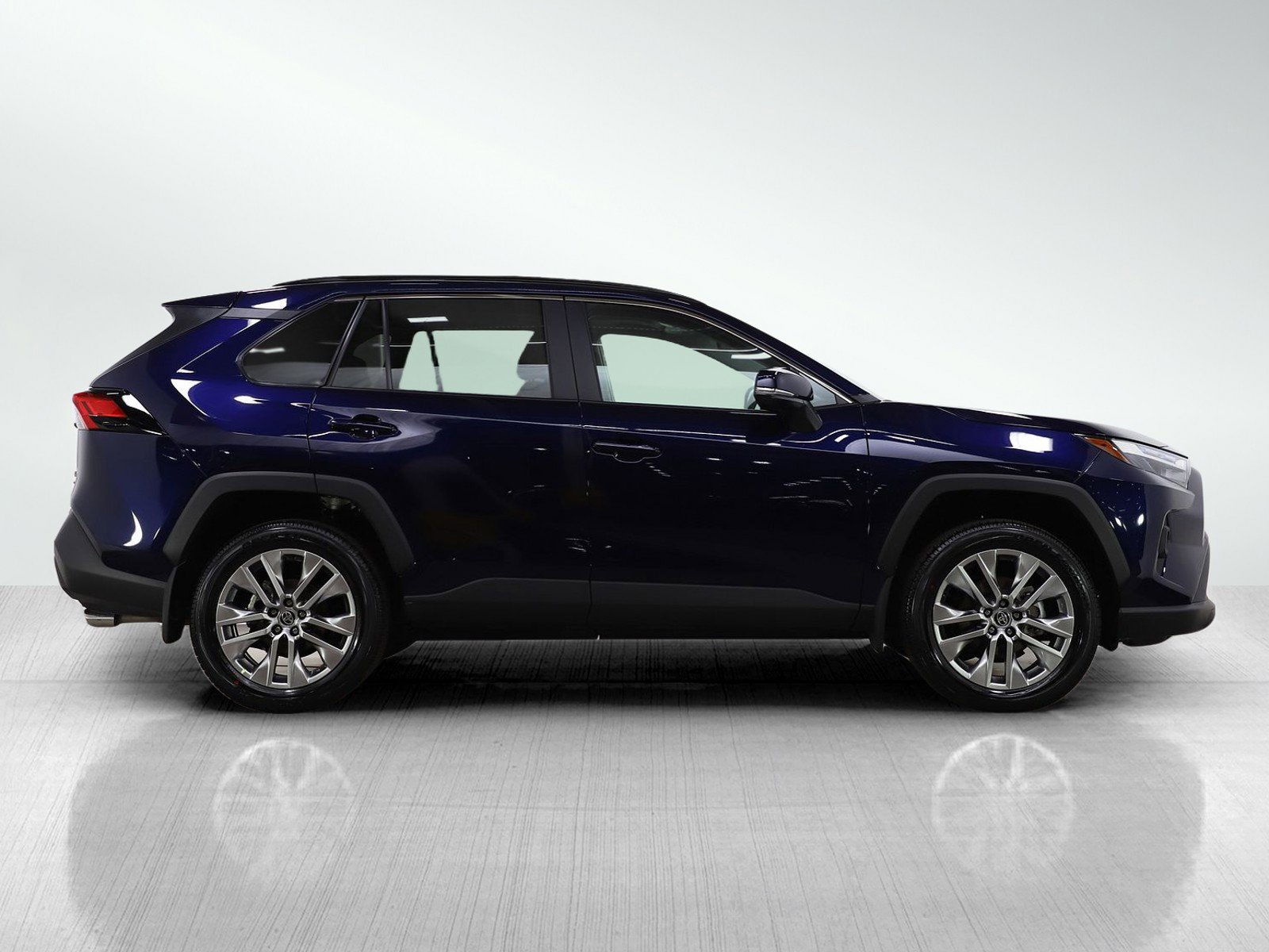Used 2025 Toyota RAV4 XLE Premium w/ Weather Package image 6