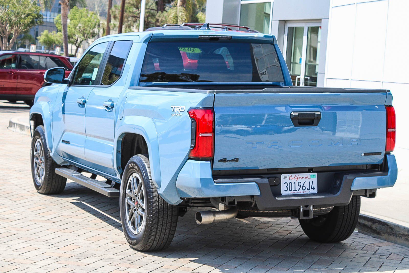 Certified 2026 Toyota Tacoma TRD Sport AWD/4WD image 9