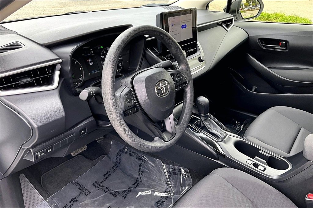 Certified 2024 Toyota Corolla LE w/ LE Convenience Package image 17