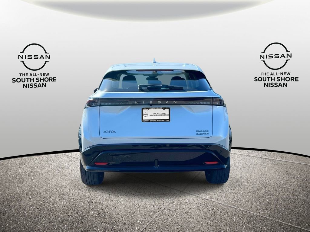 Used 2024 Nissan Ariya AWD image 7