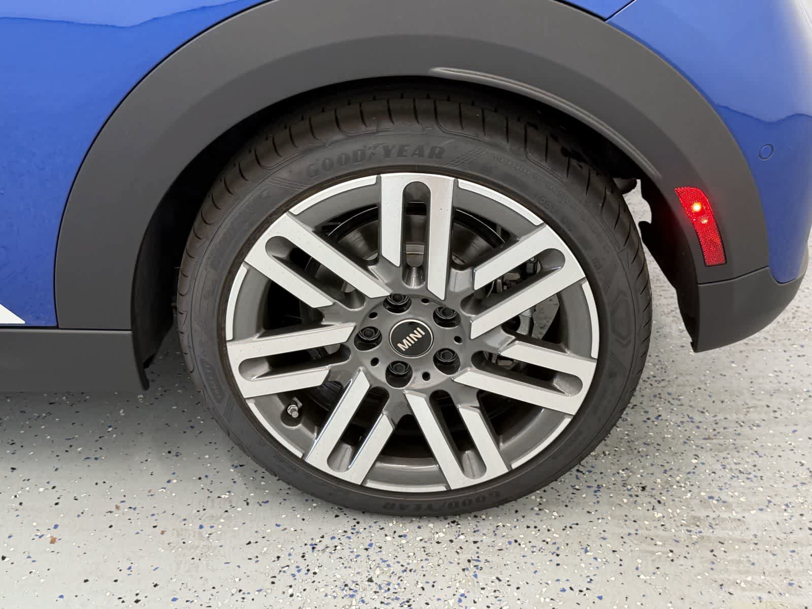 New 2026 MINI Cooper S FWD image 25