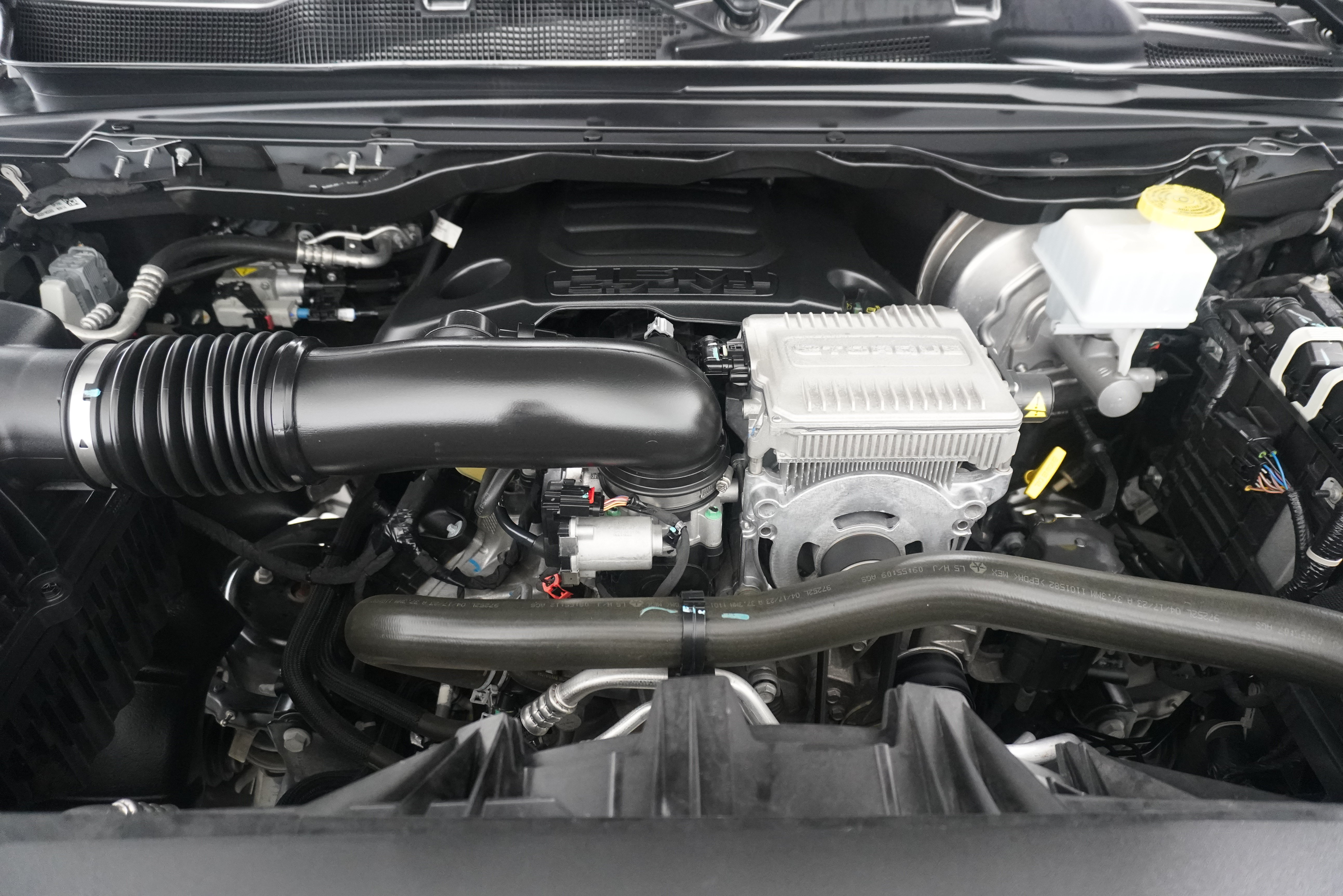 Used 2023 RAM 1500 Laramie AWD/4WD image 35