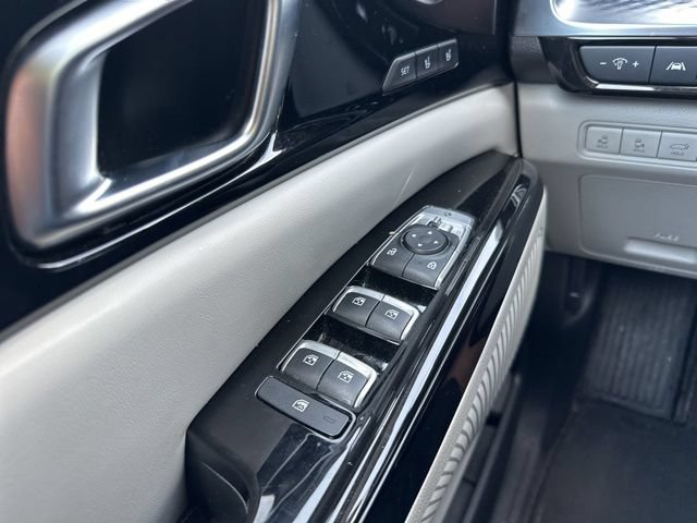 Certified 2023 Kia Carnival SX Prestige FWD image 50