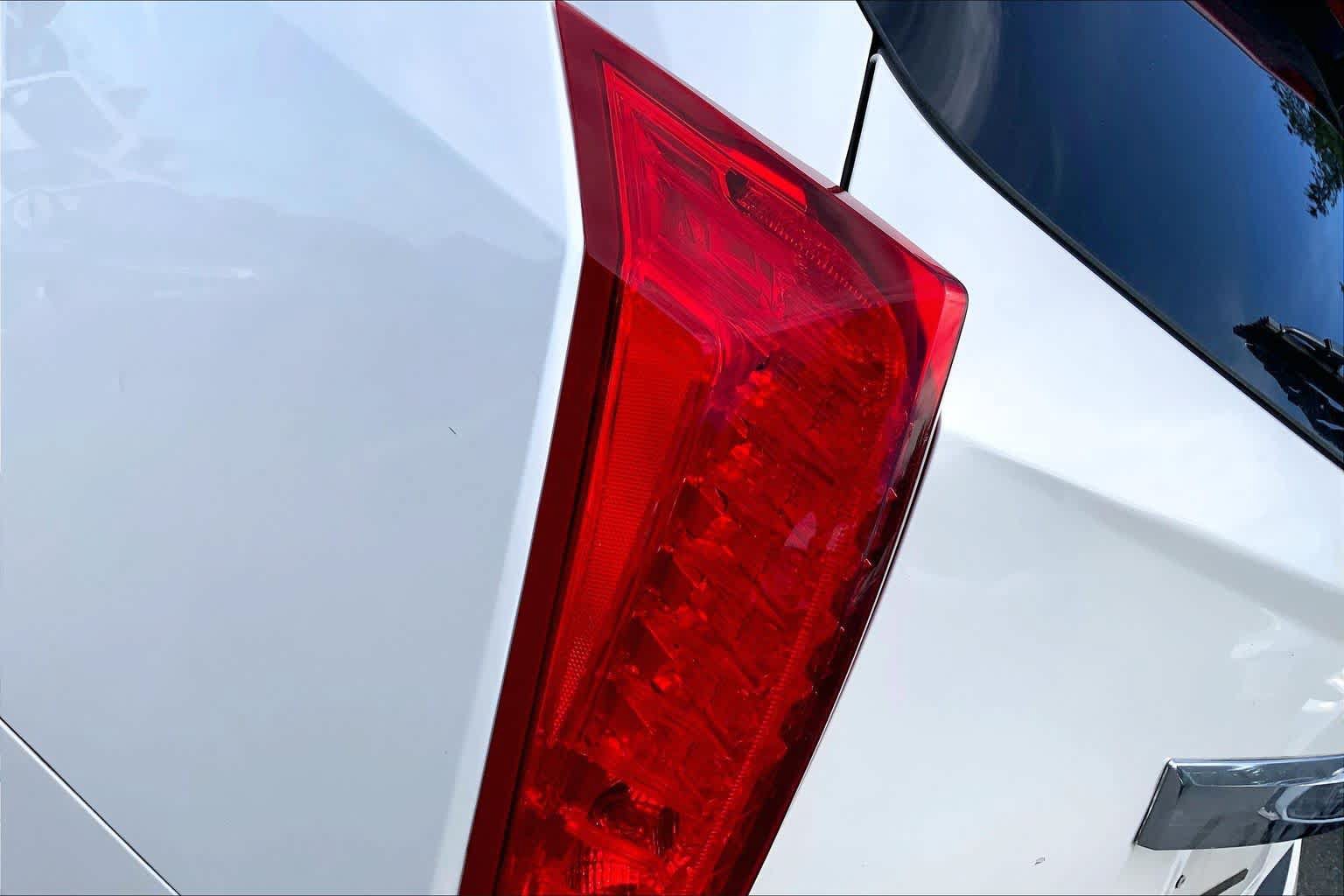 Used 2014 Cadillac SRX Luxury FWD image 29