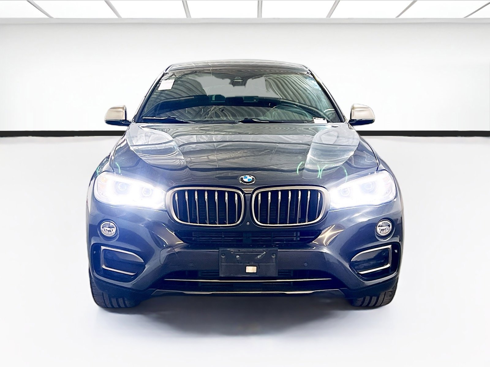 Used 2019 BMW X6 xDrive35i w/ Premium Package image 2