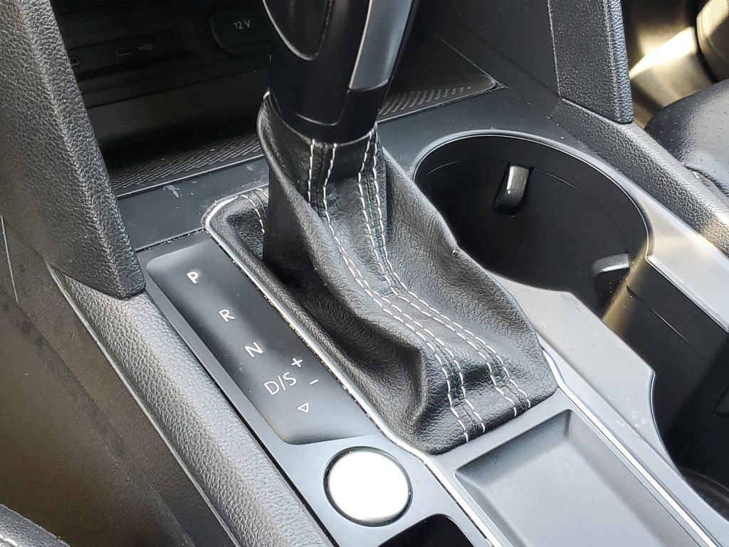 Used 2021 Volkswagen Atlas SE image 24