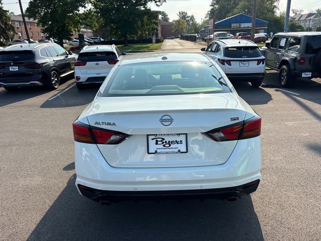 Used 2024 Nissan Altima 2.5 SR FWD image 28